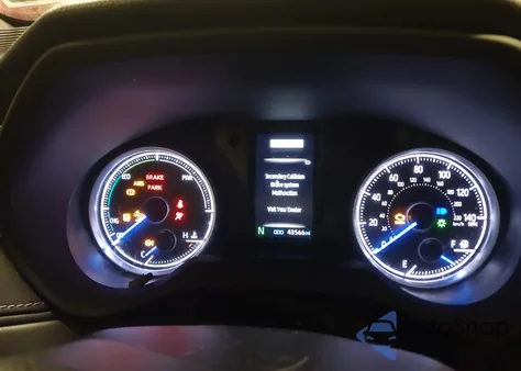 2021 Toyota Venza Le из США, поврежденный, VIN JTEAAAAH8MJ073091